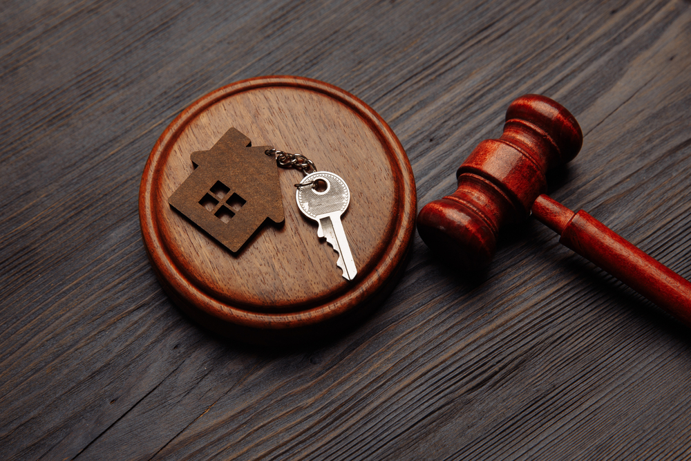 estate law gavel